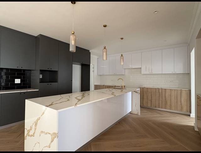 4 BEDROOM HOUSE FOR SALE IN SANDOWN